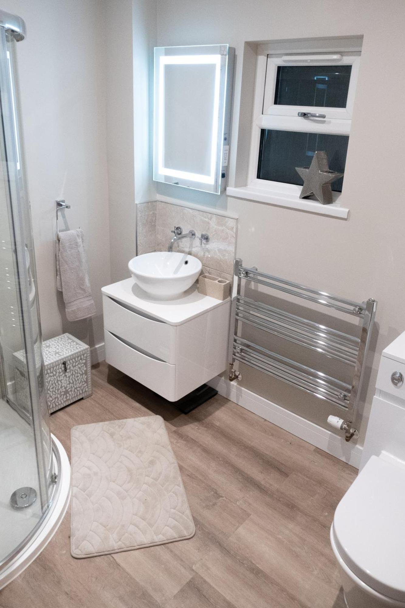 Contemporary New Build With Parking & Garden In Location Holiday home Hereford